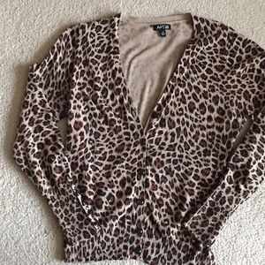 Apt. 9 animal print cardigan. EUC